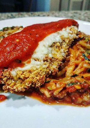 A picture of Chicken Parmesan with Zucchini Spaghetti (Low-Carb).