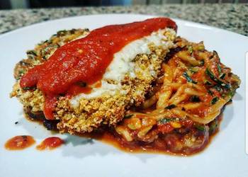 How to Make Delicious Chicken Parmesan with Zucchini Spaghetti LowCarb