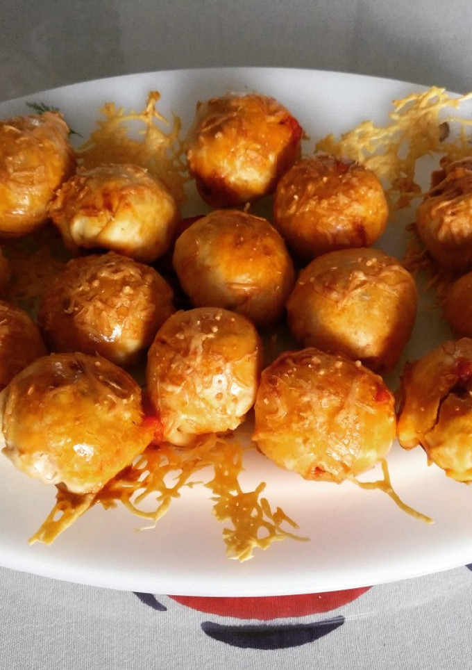 Una foto de Bombas de carne picada con queso