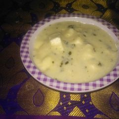 A picture of Shahi paneer.