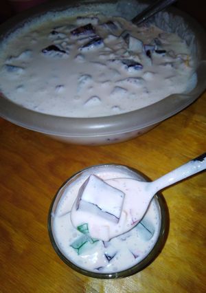 Una foto de Ensalada de gelatina y frutas