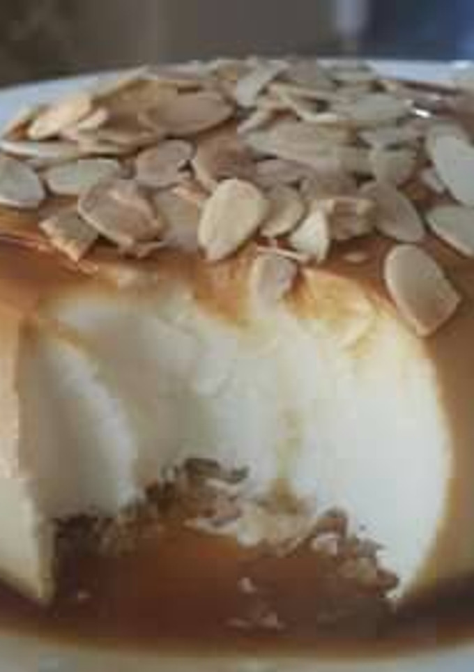 Una foto de Flan de queso