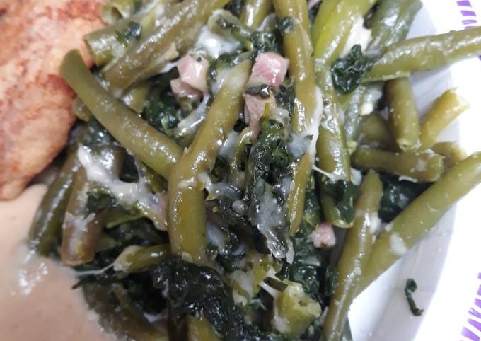 Cheesy Spinach and Green Beans