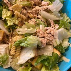 A picture of Caesar Salad Pasta.