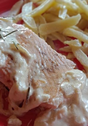 Una foto de Salmón a la crema