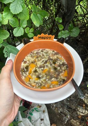 Hình của món Soup hạt kê tôm rong biển.