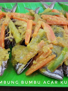 Foto resep Ikan Kembung Bumbu Acar Kuning