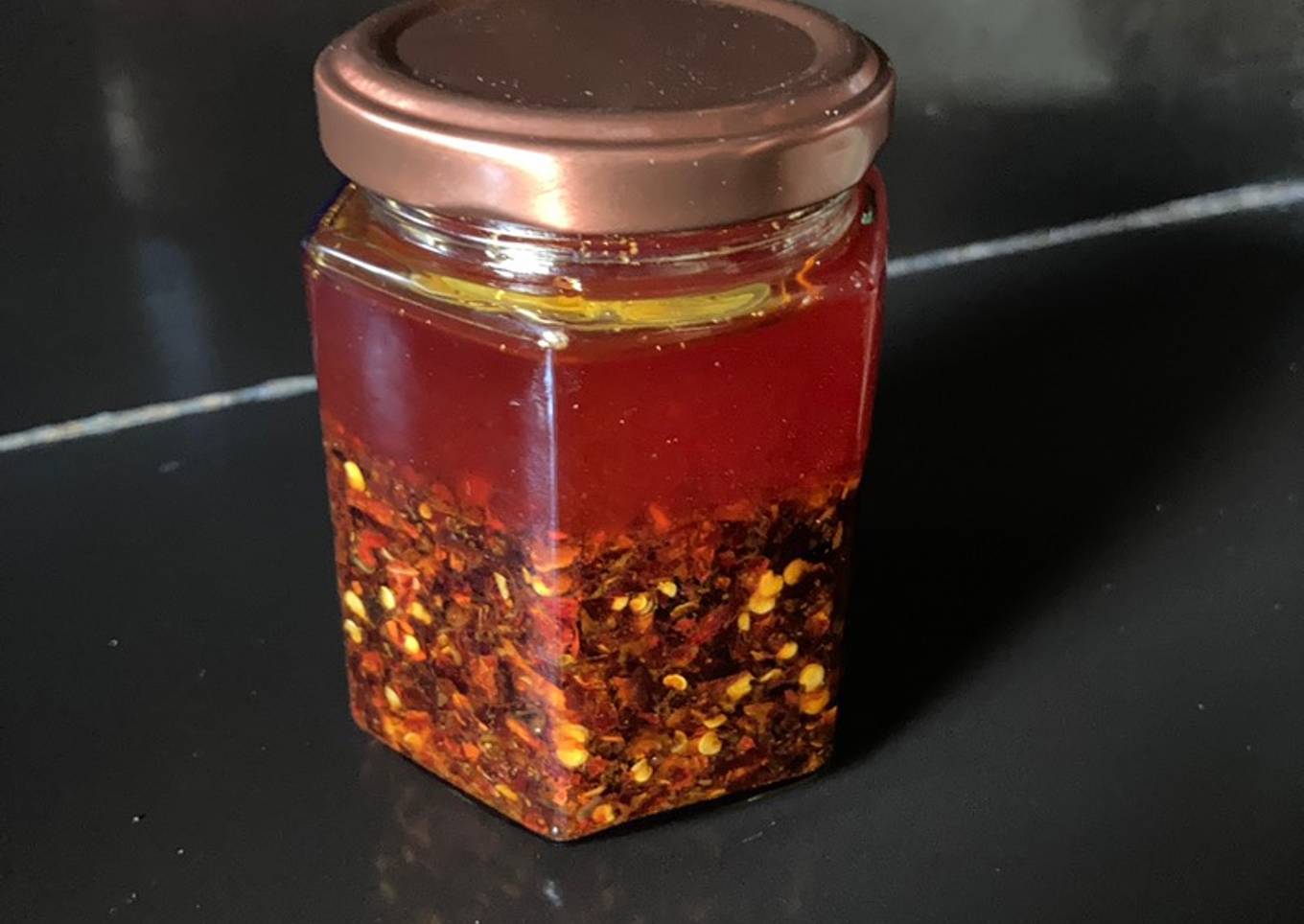 Chilli Oil Gurih (Cocok untuk dimsum, mie instan, dll)