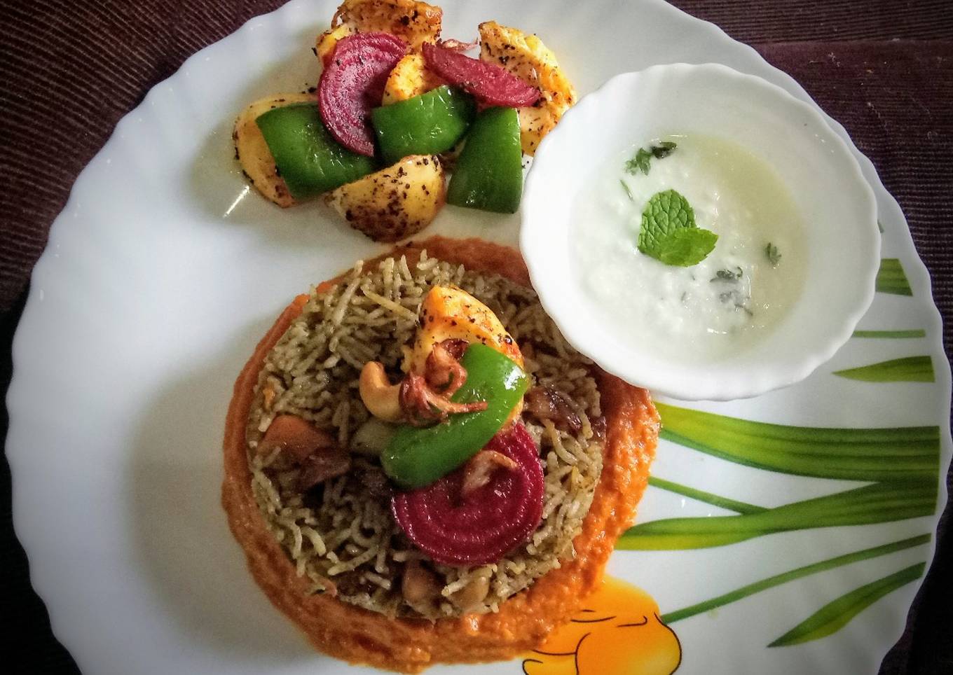 Spinach veg pulavo with tomato gravy