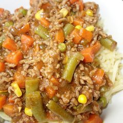 A picture of Mince and mixed vegetables.