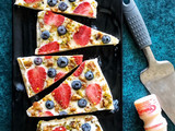 BERRY NUTTY FROZEN YOGURT BARK 💕