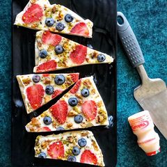 A picture of BERRY NUTTY FROZEN YOGURT BARK 💕.