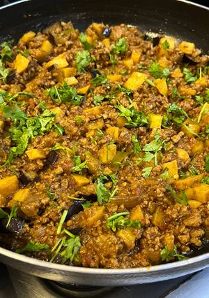 صورة لوصفة مسقعة باللحم المفروم الباذنجان 🍆