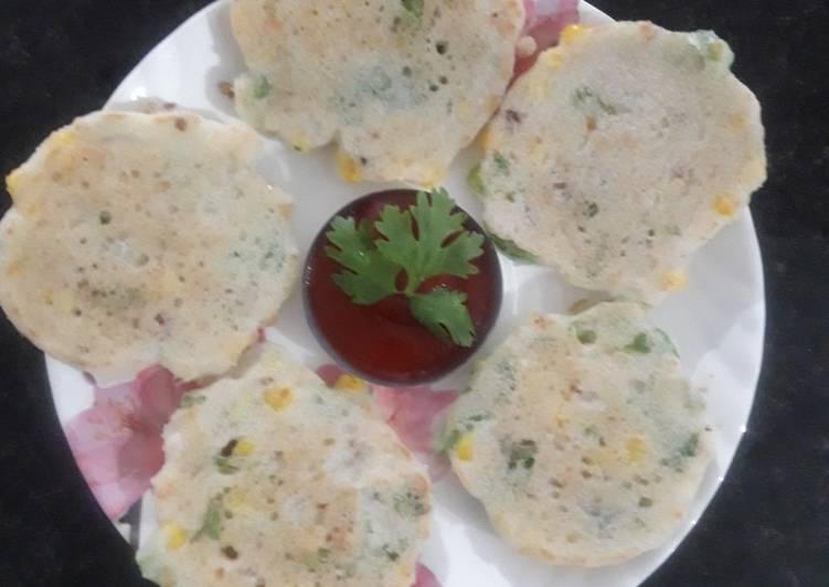 The BEST of Veg Rice Uttapam