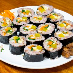 A picture of Korean Chicken Bulgogi Kimbap.
