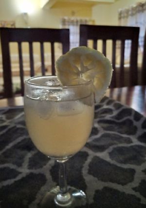 A picture of Lemonade.