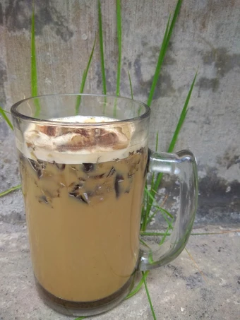 Cara Gampang Membuat Resep Es cincau cappucino yang Enak Banget Anti Ribet, Uenak Banget