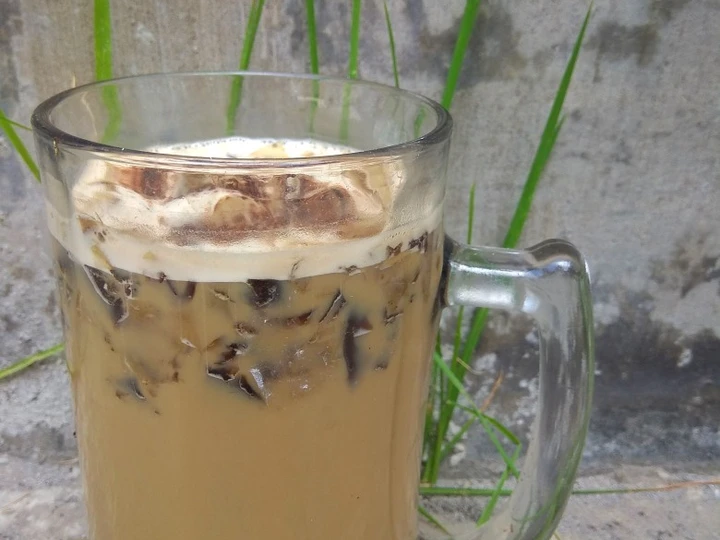 Cara Gampang Membuat Resep Es cincau cappucino yang Enak Banget Anti Ribet, Uenak Banget