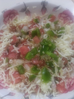 ચીઝ સલાડ (Cheese Salad Recipe In Gujarati) રેસીપી મુખ્ય ફોટો