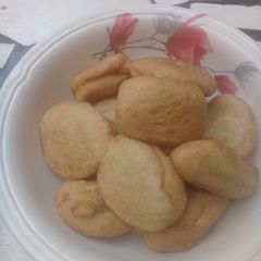 A picture of Akara.