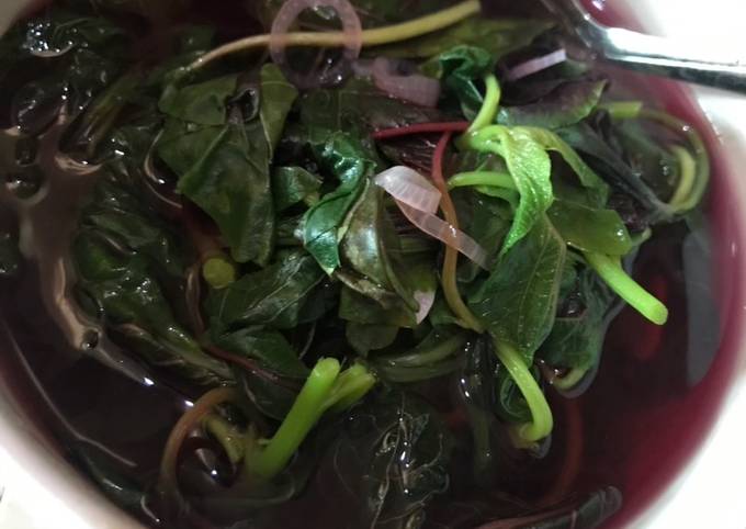 Langkah Mudah untuk Membuat Bayam merah masak kuah Anti Gagal