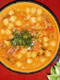 Cazuela de Garbanzos con chorizo de cerdo