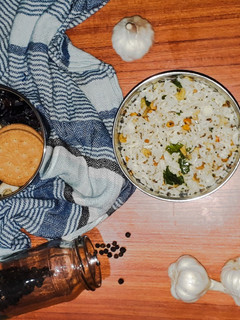 பூண்டு மிளகு சாதம் (Poondu milagu satham recipe in tamil) செய்முறை முக்கிய புகைப்படம்