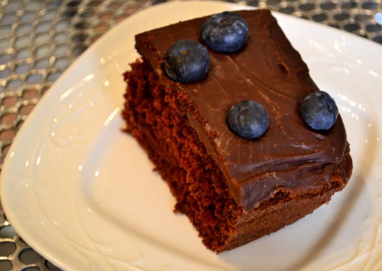 Easiest Way to Prepare Ultimate Chocolate Blueberry slab cake