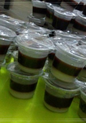 Foto resep Puding Coklat Vanila Sederhana
