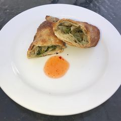 A picture of Egg Rolls.