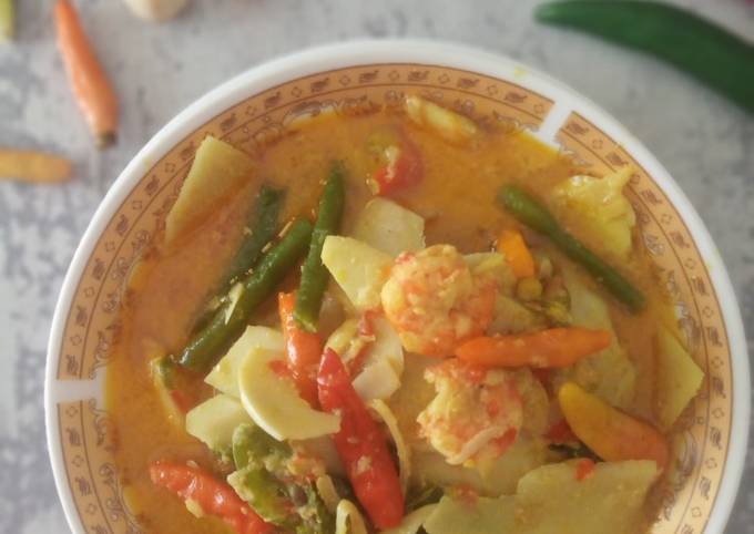 Gulai Rebung Udang