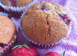 Foto di Muffin fit e proteici alle fragole 🍓