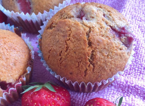 Foto di Muffin fit e proteici alle fragole 🍓