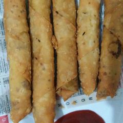 A picture of Chinese roll.