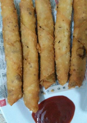 A picture of Chinese roll.