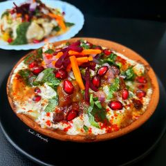 A picture of Bhalla Papdi Chaat or Delhi Chaat.