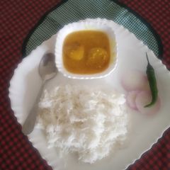 A picture of Kadhi Pakoda.