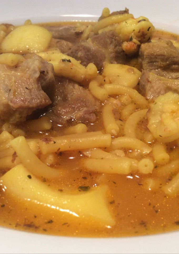 Una foto de Cazuela de fideos en olla gm
