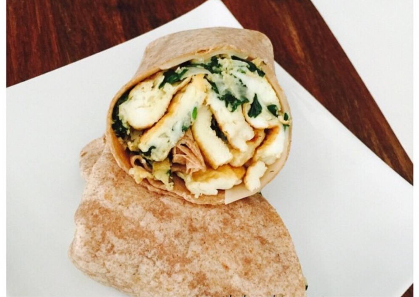 "Wrap" Relleno de Omelette de Espinacas