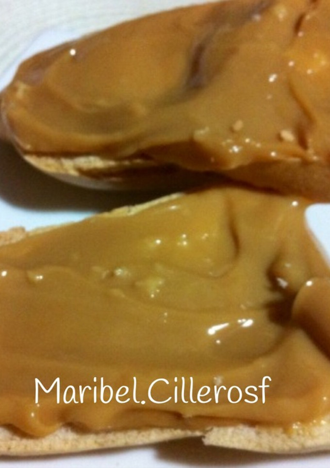Una foto de Dulce de leche condensada