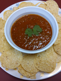 A picture of Lee's Homemade Roasted Tomato Salsa.