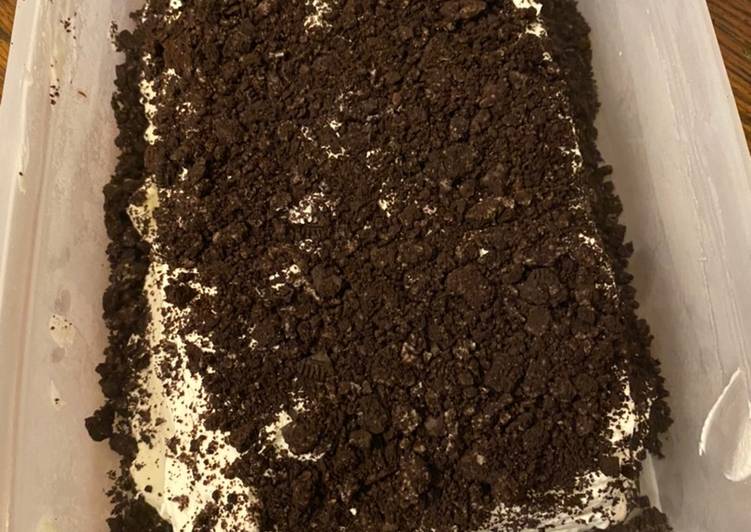 Simple Way to Make Homemade Oreo ice cream cake