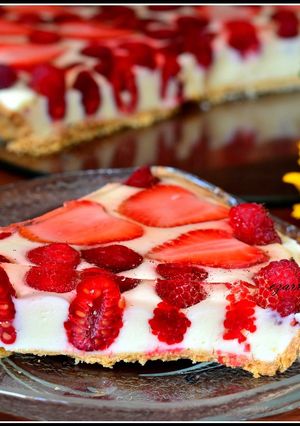 Zdjęcie przepisu Tarta biało-czerwona.