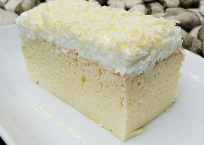 Resep Tres Leches Cake / Milk Bath Cake Oleh Desi Antika Cipta - Cookpad