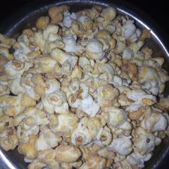 A picture of Homemade pop corn.
