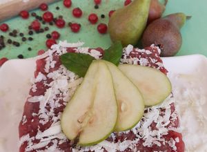 Foto di Tartare di Lombo con scaglie di Pecorino Stagionato in Fossa