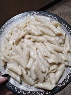صورة لوصفة معكرونه بالوايت صوص