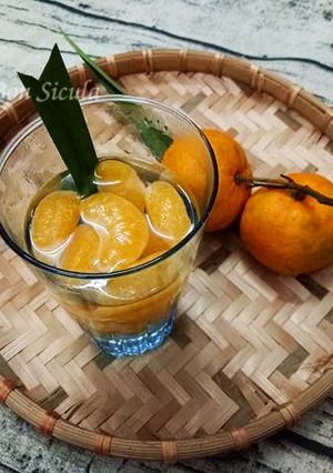 Hình của món Quýt chưng đường phèn.