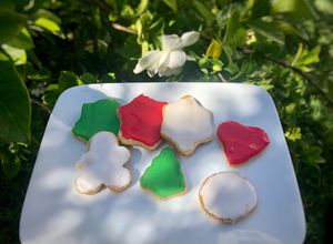 Una foto de Galletitas de manteca fáciles con glasé real