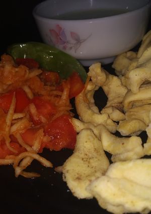 A picture of Raw Papaya salad.